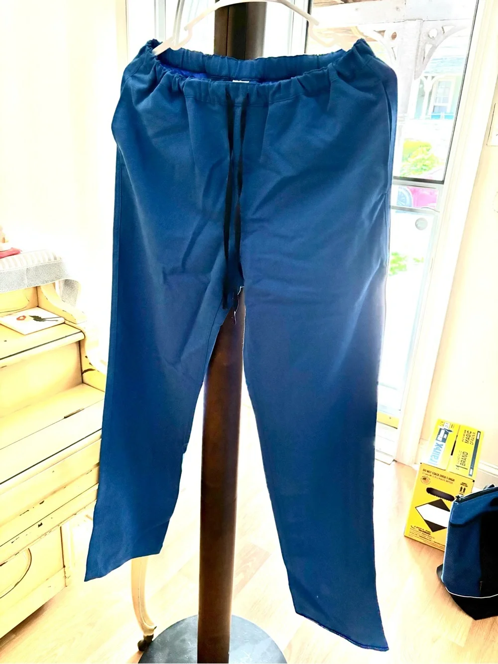 FIGS Men's Blue Elastic-Waist Scrub pants